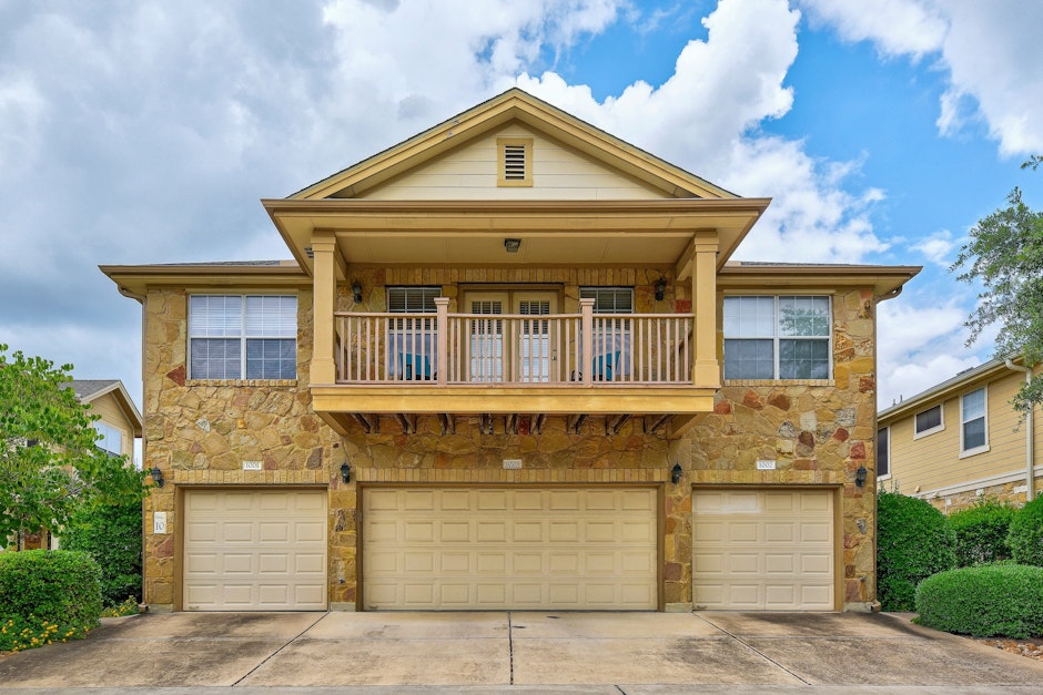 16100 S Great Oaks Drive 1002, Round Rock, TX 78681, Presented by